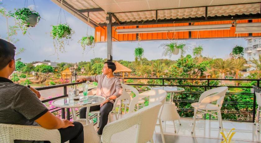 Spring Garden Hotel Lk Long Khanh Ngoại thất bức ảnh