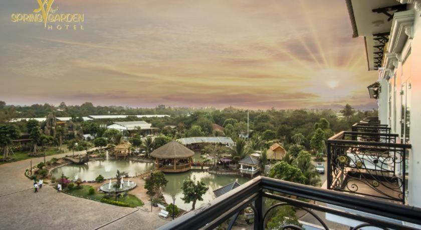 Spring Garden Hotel Lk Long Khanh Ngoại thất bức ảnh